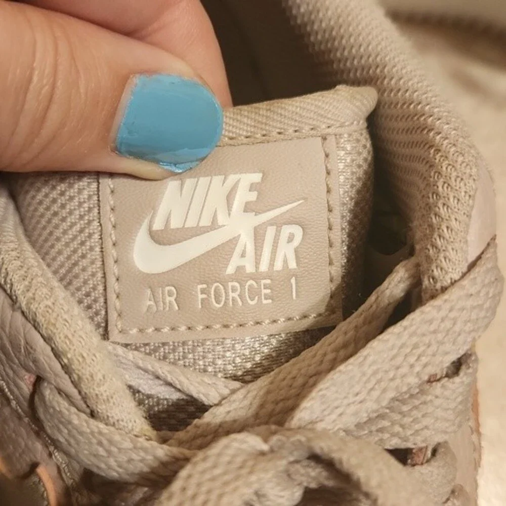 Nike pre owned